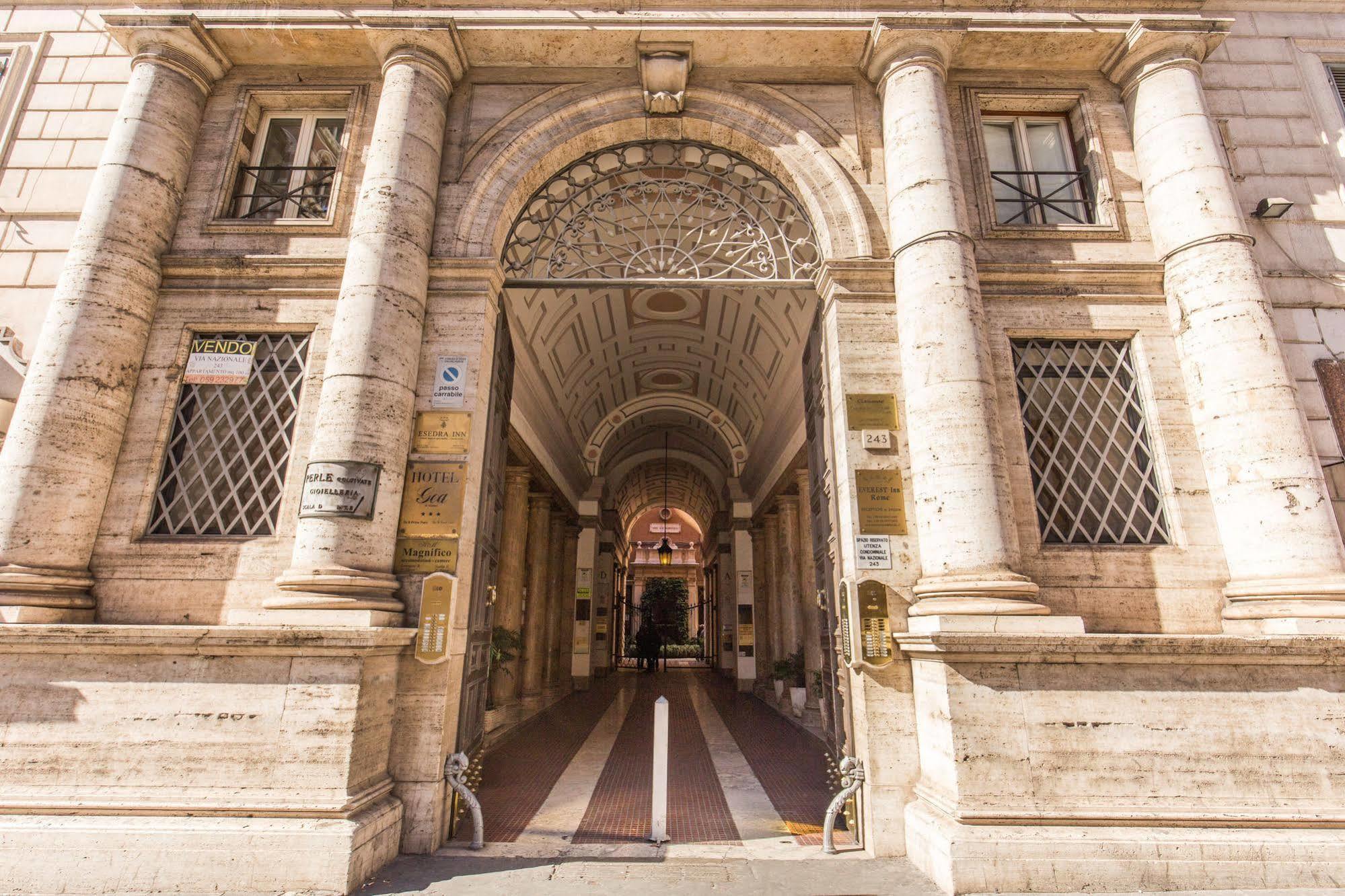 Esedra Inn Rome Exterior photo